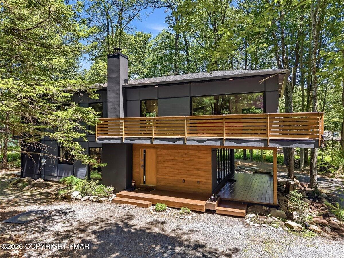 04-DJI_20260616125536_0074_D - 1142 Oakland Place, Pocono Pines, PA 18350