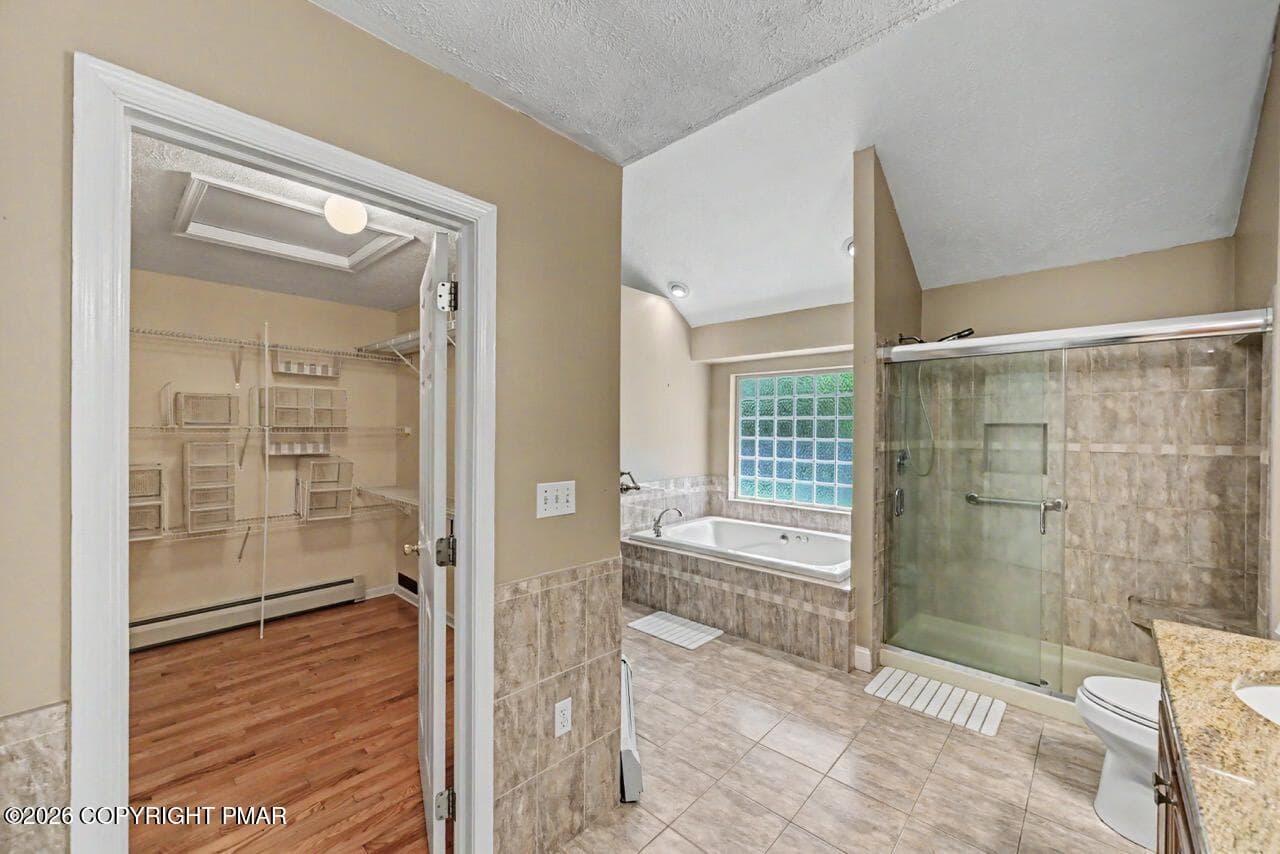 6 Blue Jay Ln 36 Large - 6 Blue Jay Lane, Gouldsboro, PA 18424, Gouldsboro
