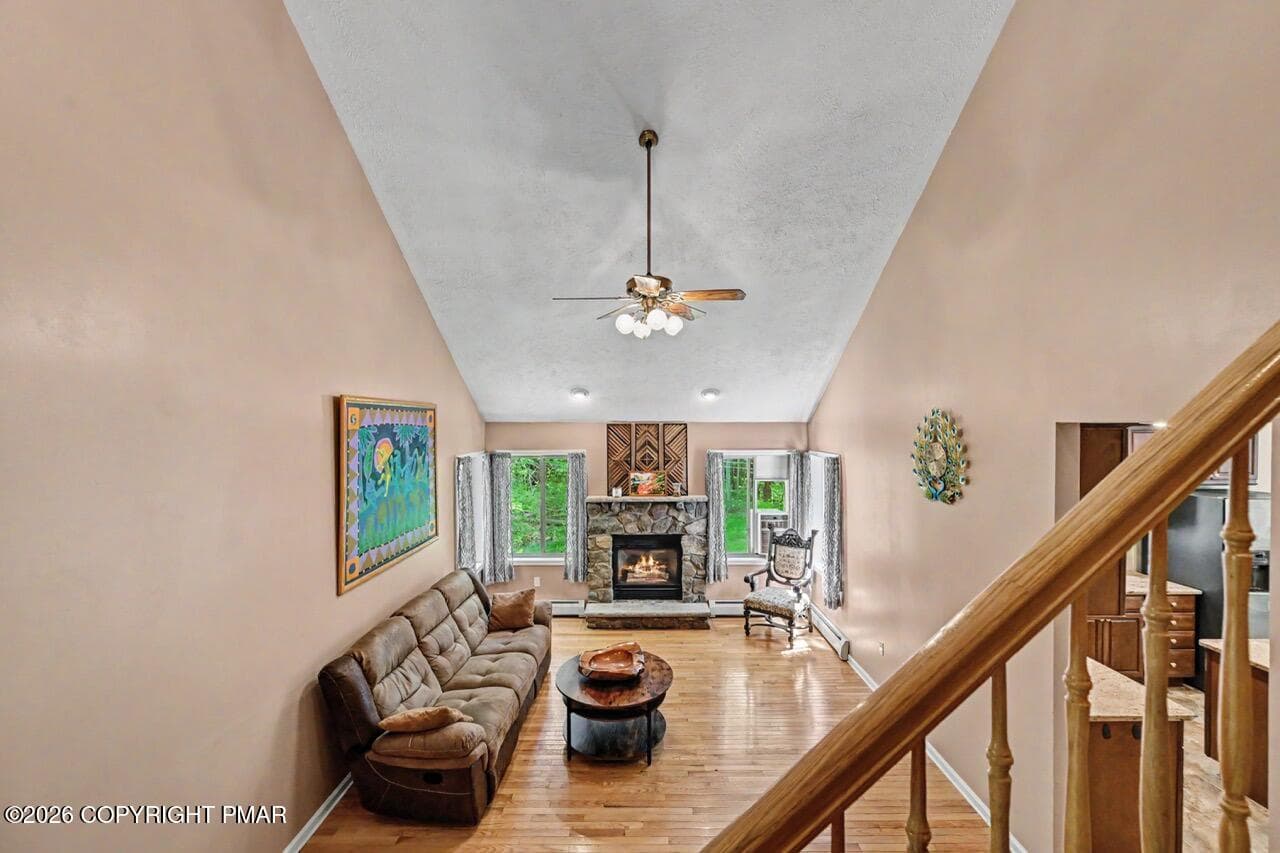 6 Blue Jay Ln 45 Large - 6 Blue Jay Lane, Gouldsboro, PA 18424, Gouldsboro