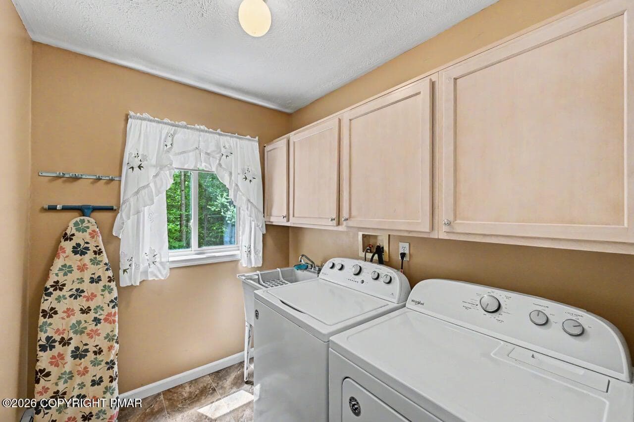 6 Blue Jay Ln 56 Large - 6 Blue Jay Lane, Gouldsboro, PA 18424, Gouldsboro