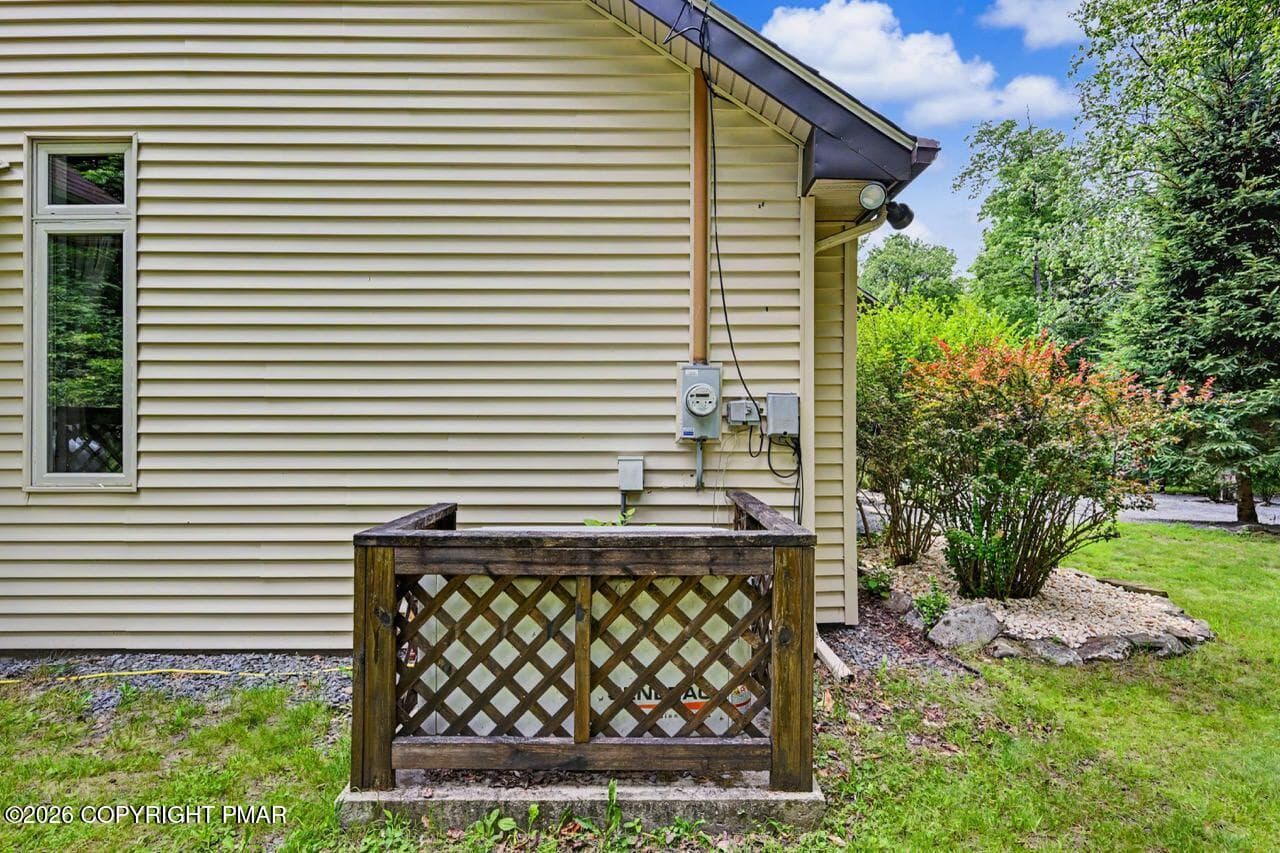 6 Blue Jay Ln 63 Large - 6 Blue Jay Lane, Gouldsboro, PA 18424, Gouldsboro