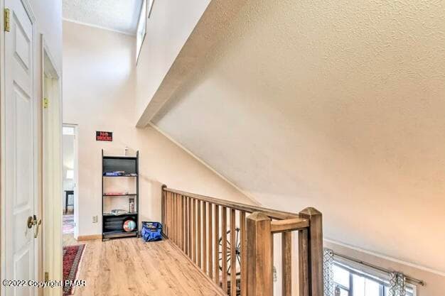 upper landing - 2396 Winding Way, Tobyhanna, PA 18466, Tobyhanna