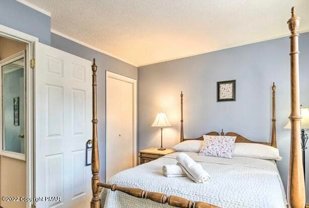 bed 2 - 2396 Winding Way, Tobyhanna, PA 18466, Tobyhanna