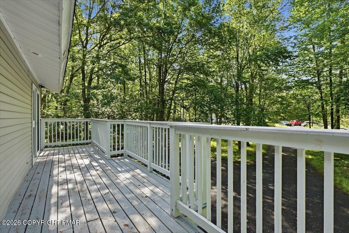 091-035_DSC00026 - 4172 Brook Court, Tobyhanna, PA 18466, Tobyhanna