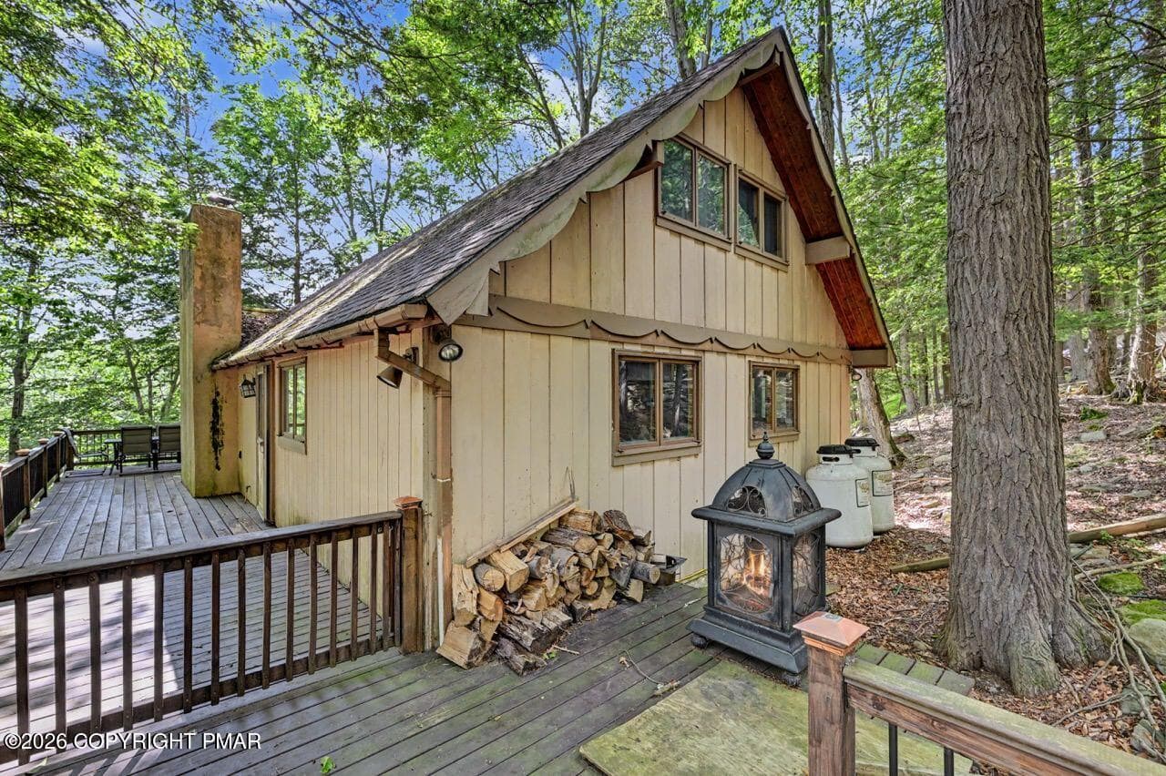 25 Bruin Rd 04 Large - 25 Bruin Road, Lake Ariel, PA 18436, Lake Ariel