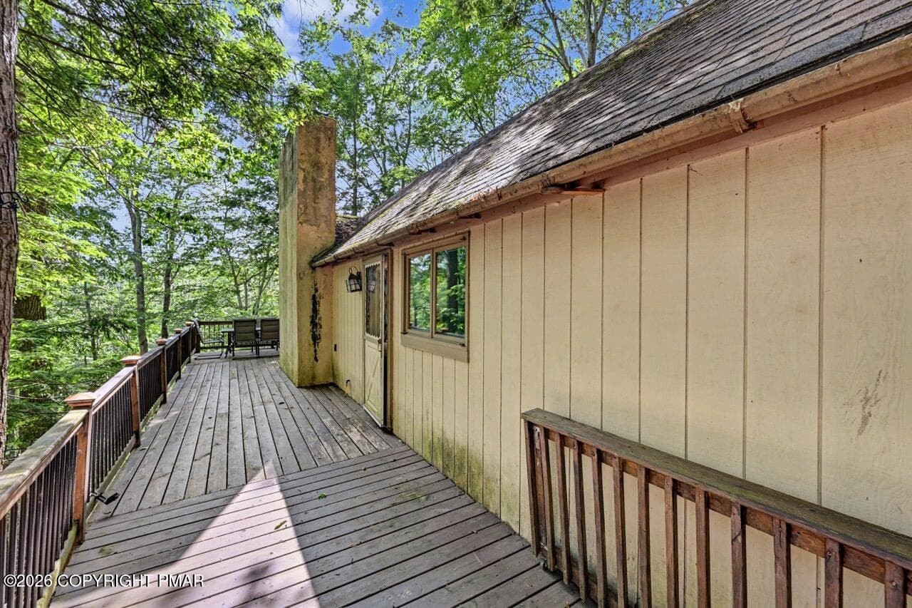 25 Bruin Rd 05 Large - 25 Bruin Road, Lake Ariel, PA 18436, Lake Ariel