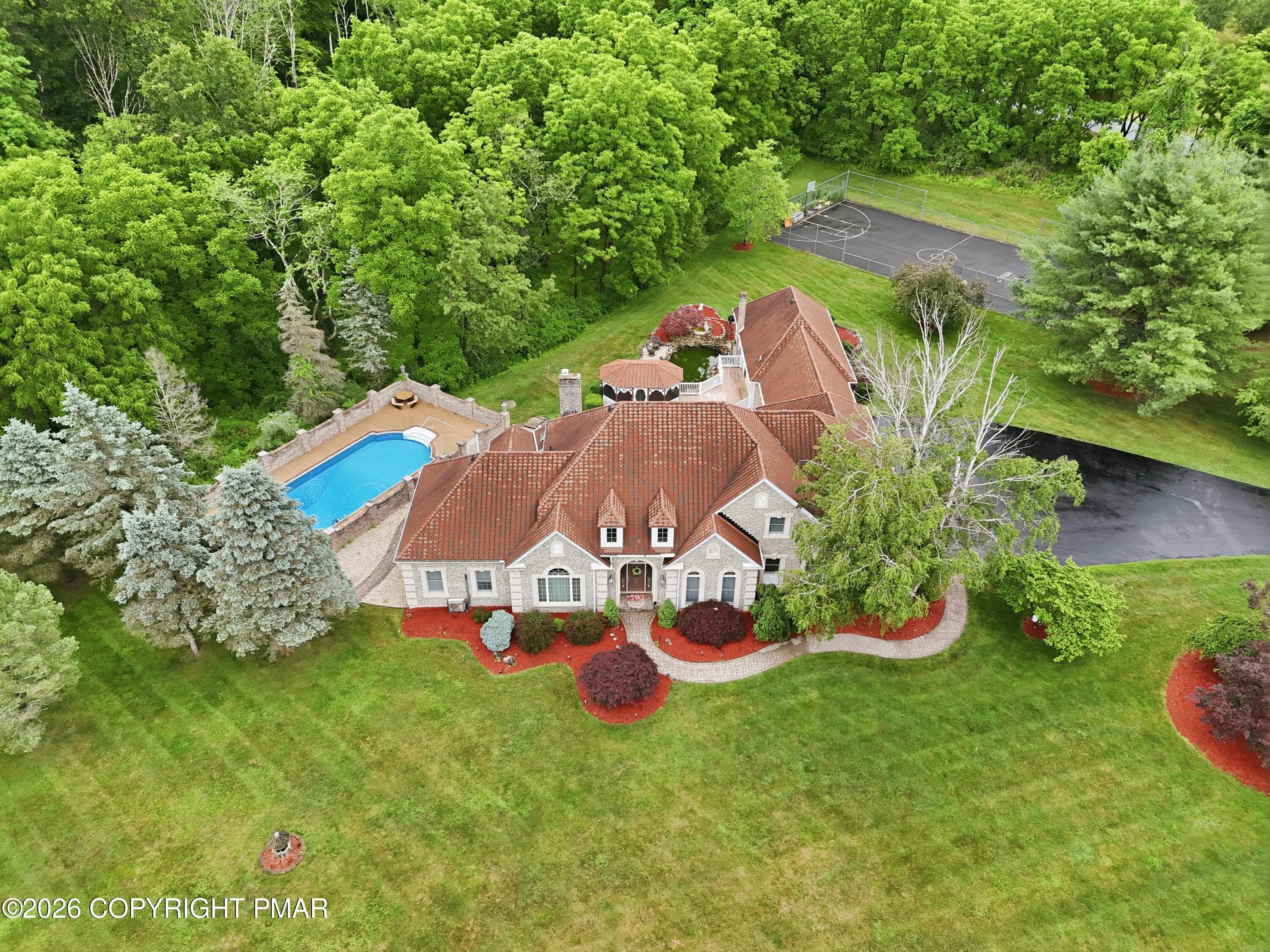 2134 sue 5 - 2134 Fox Run Road, Stroudsburg, PA 18360, Stroudsburg