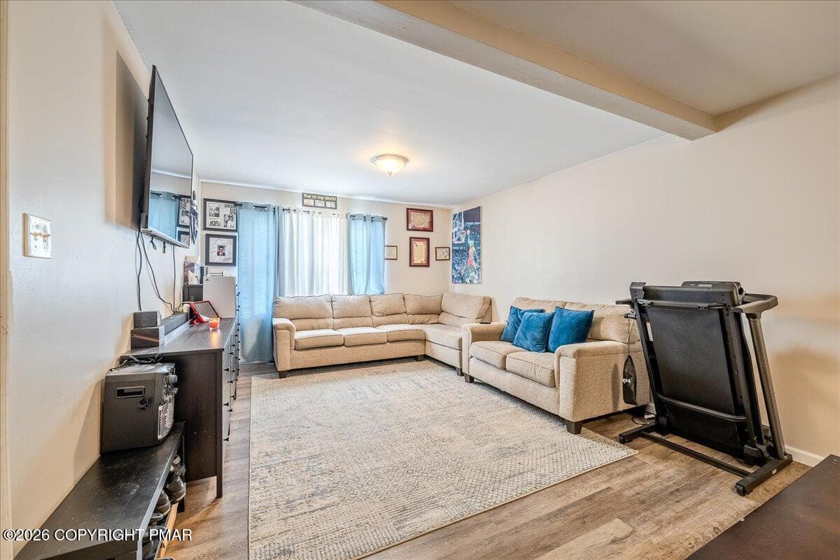 Family Room / Bedroom - 2731 Bonnyview Lane, Tobyhanna, PA 18466, Tobyhanna