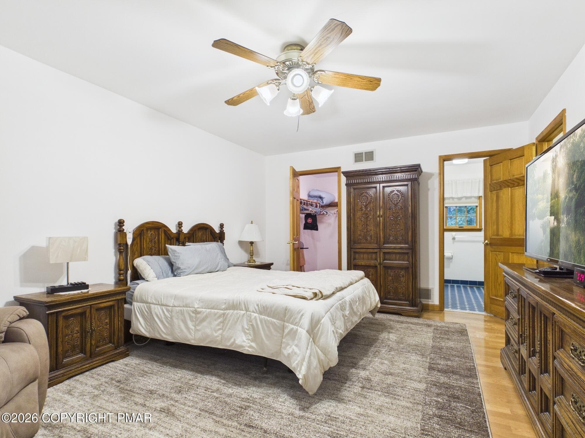 CAM06255G6-PR0036-STILL044 - 5390 Woodbridge Drive E, Bushkill, PA 18324, Bushkill