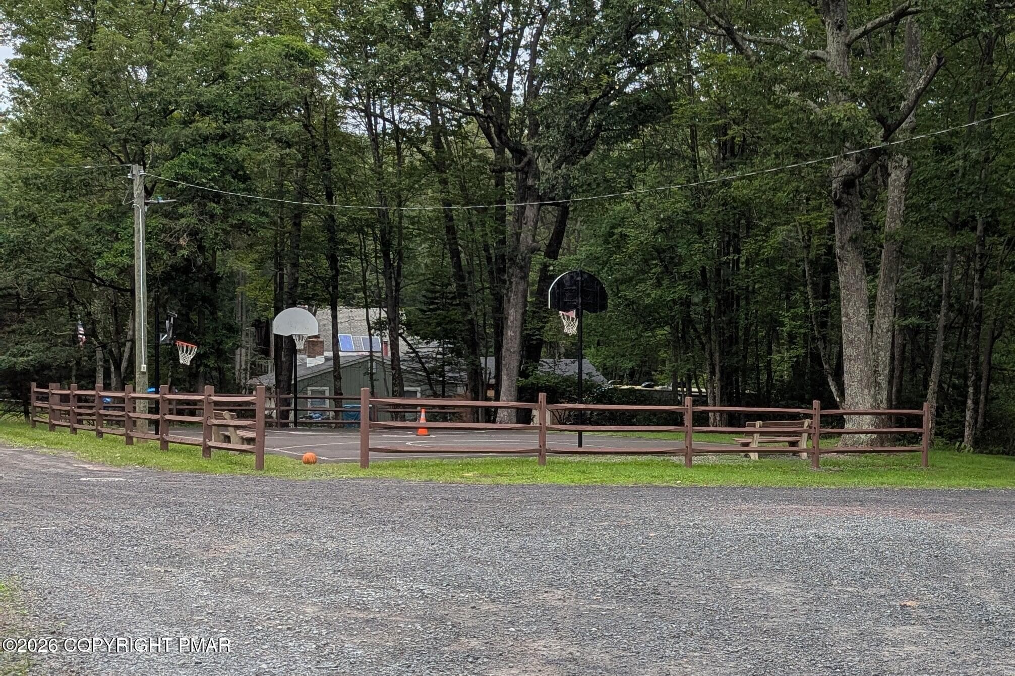BASKETBALL COURTS - 17 Birch Lane, Scotrun, PA 18355, Scotrun