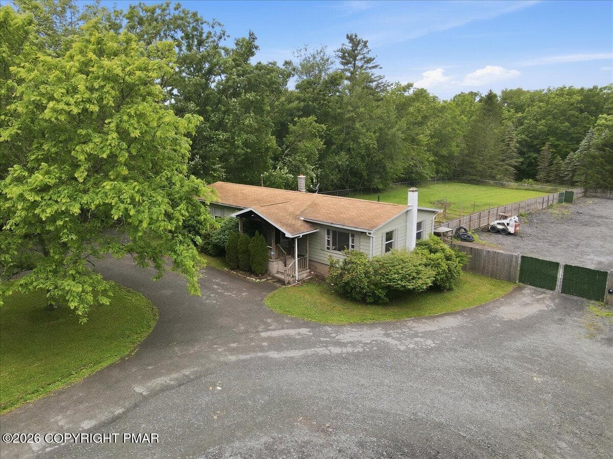 2573 Pennsylvania 903, Albrightsville, PA 18210