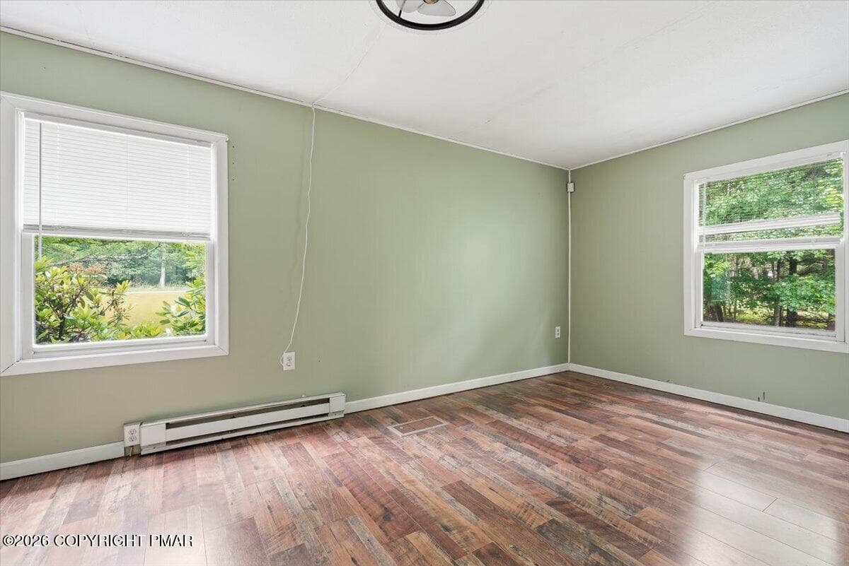 Bedroom 2 - 2573 Pennsylvania 903, Albrightsville, PA 18210, Albrightsville