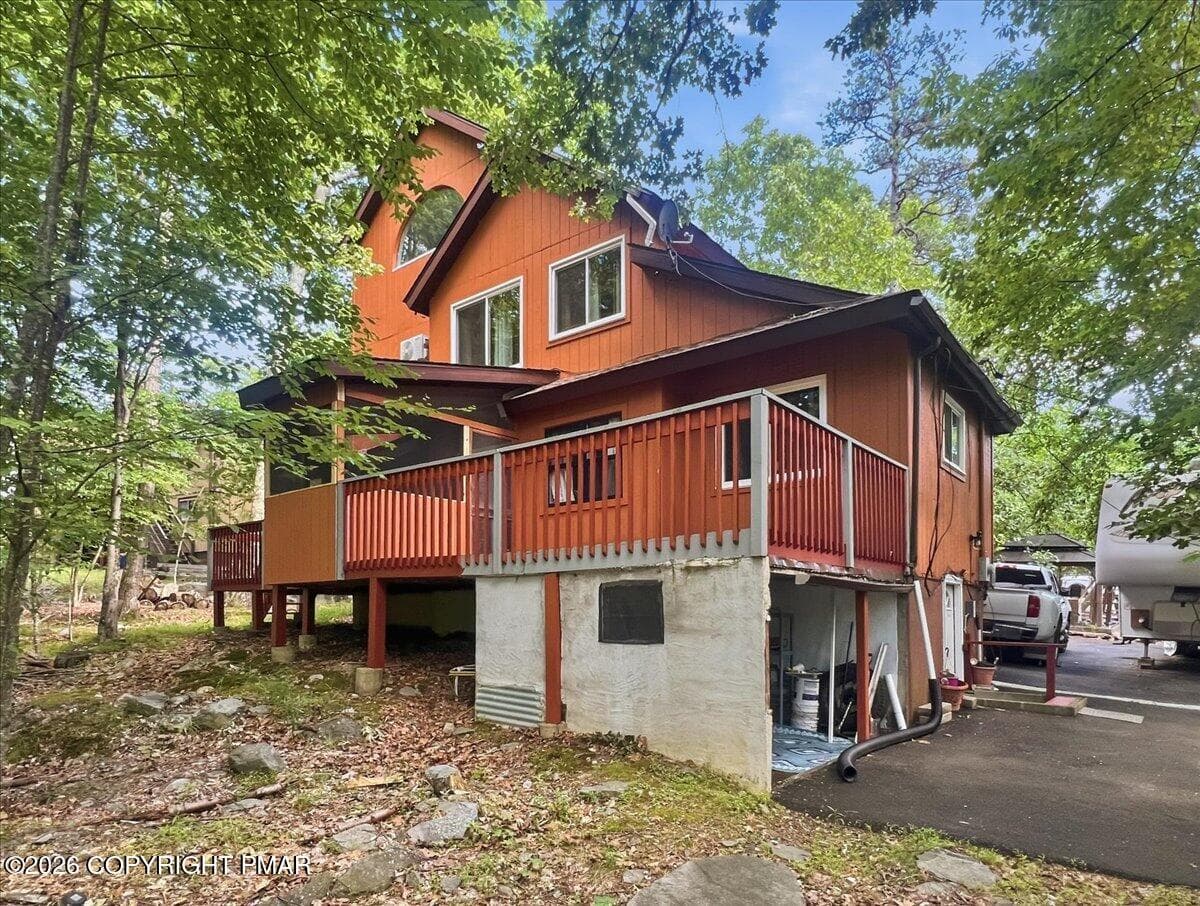 Rear Exterior - 184 Cambridge Court, Bushkill, PA 18324, Bushkill