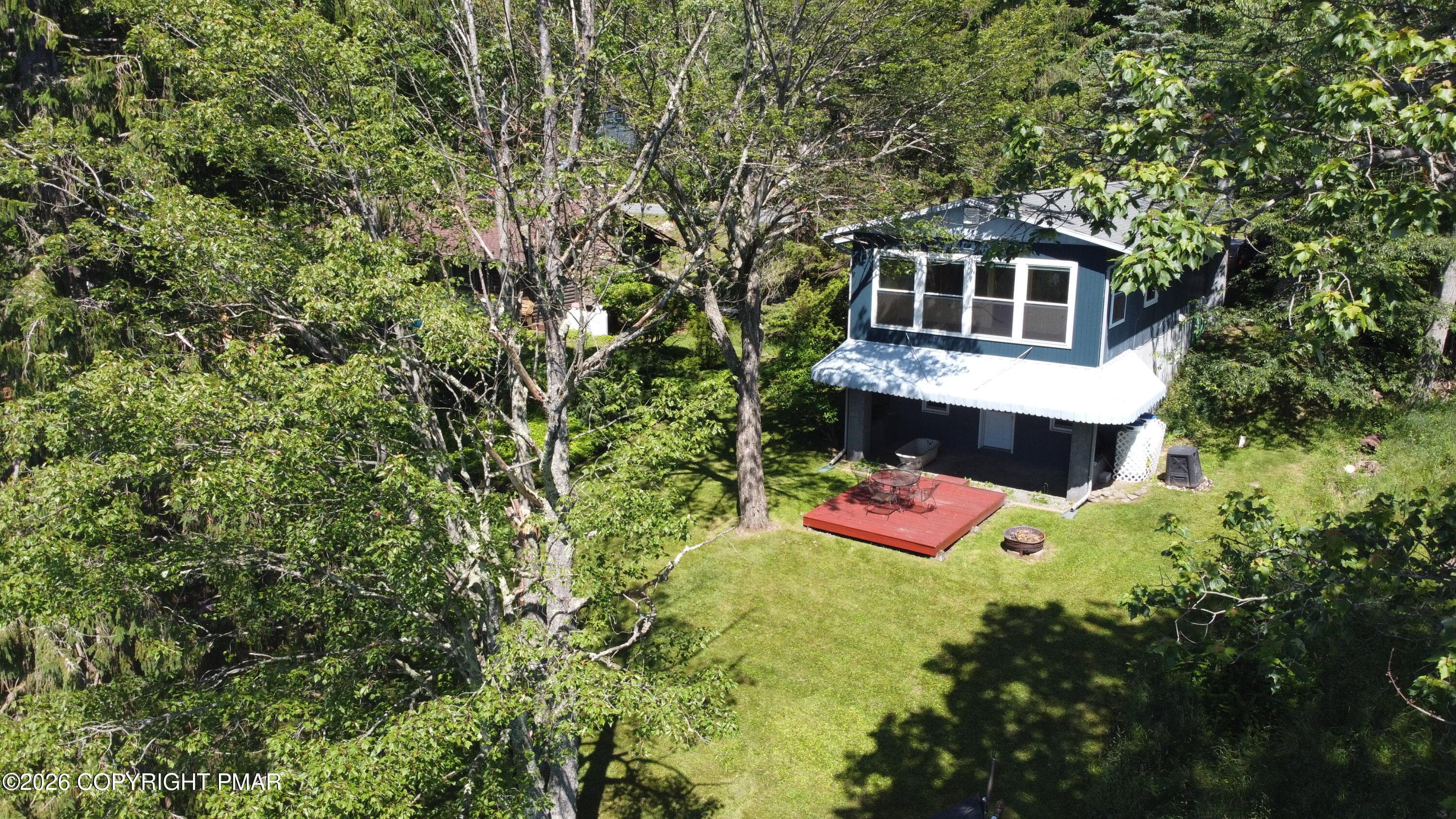 218 W Mountain Lake Drive, Bear Creek Township, PA 18702