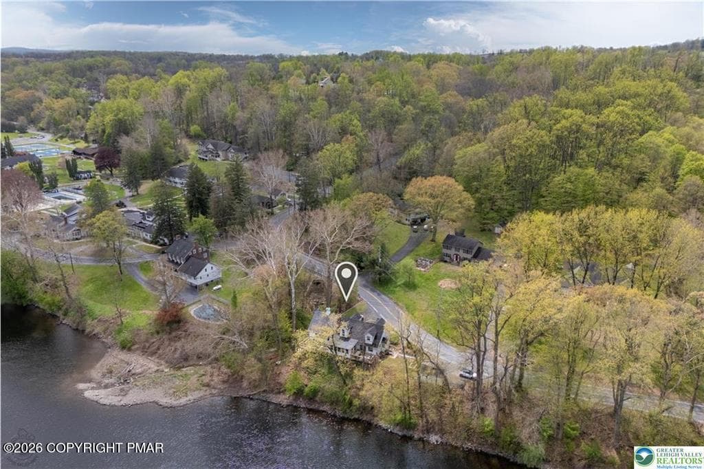 52 - 3325 River Road, Mount Bethel, PA 18343, Mount Bethel