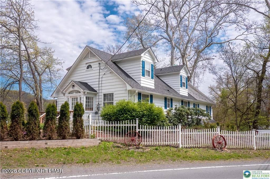 60 - 3325 River Road, Mount Bethel, PA 18343, Mount Bethel