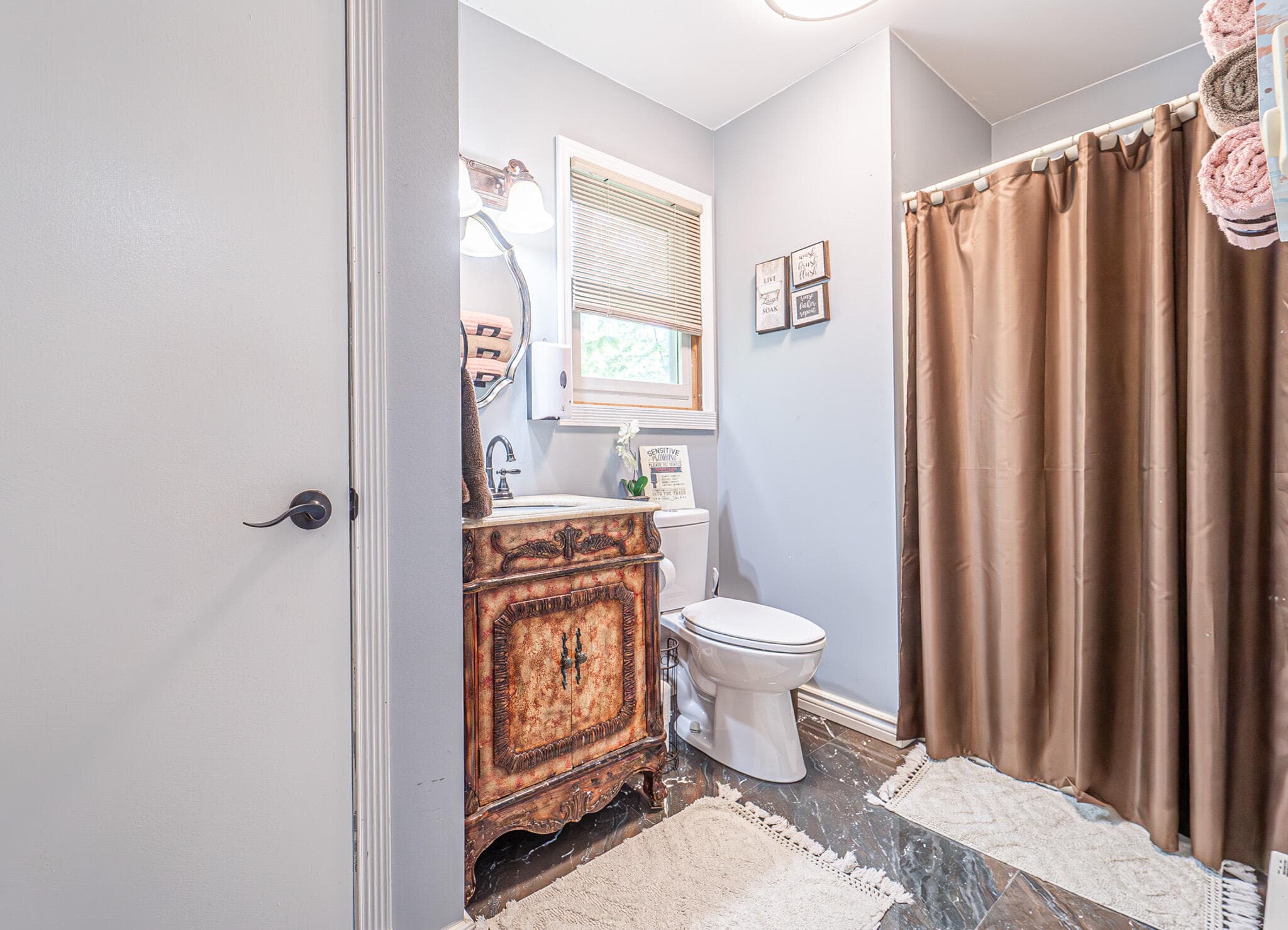 Main Bath - 6435 Marvin Gardens, Tobyhanna, PA 18466, Tobyhanna