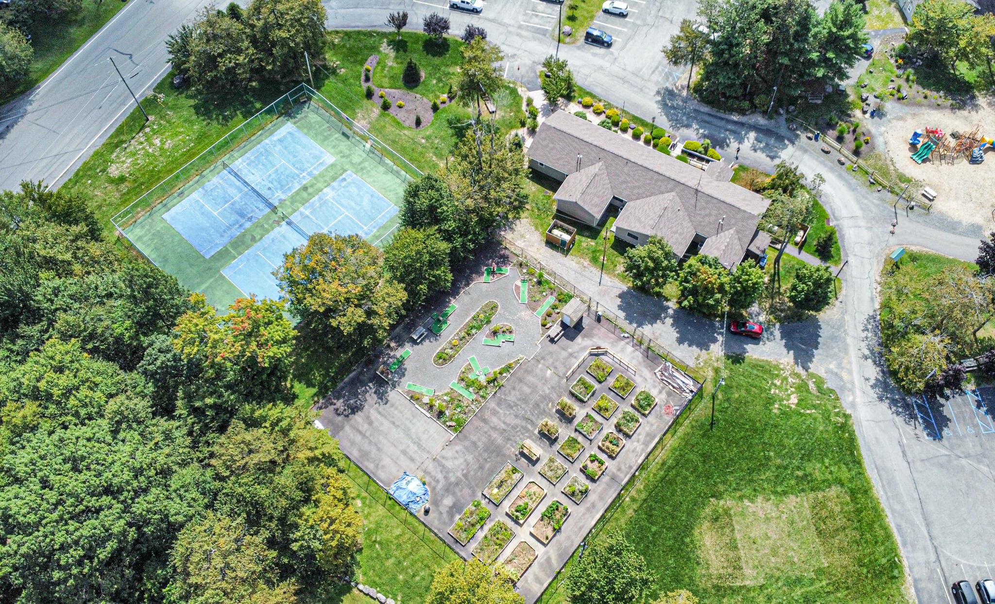Mini-Golf & Garden - 6435 Marvin Gardens, Tobyhanna, PA 18466, Tobyhanna