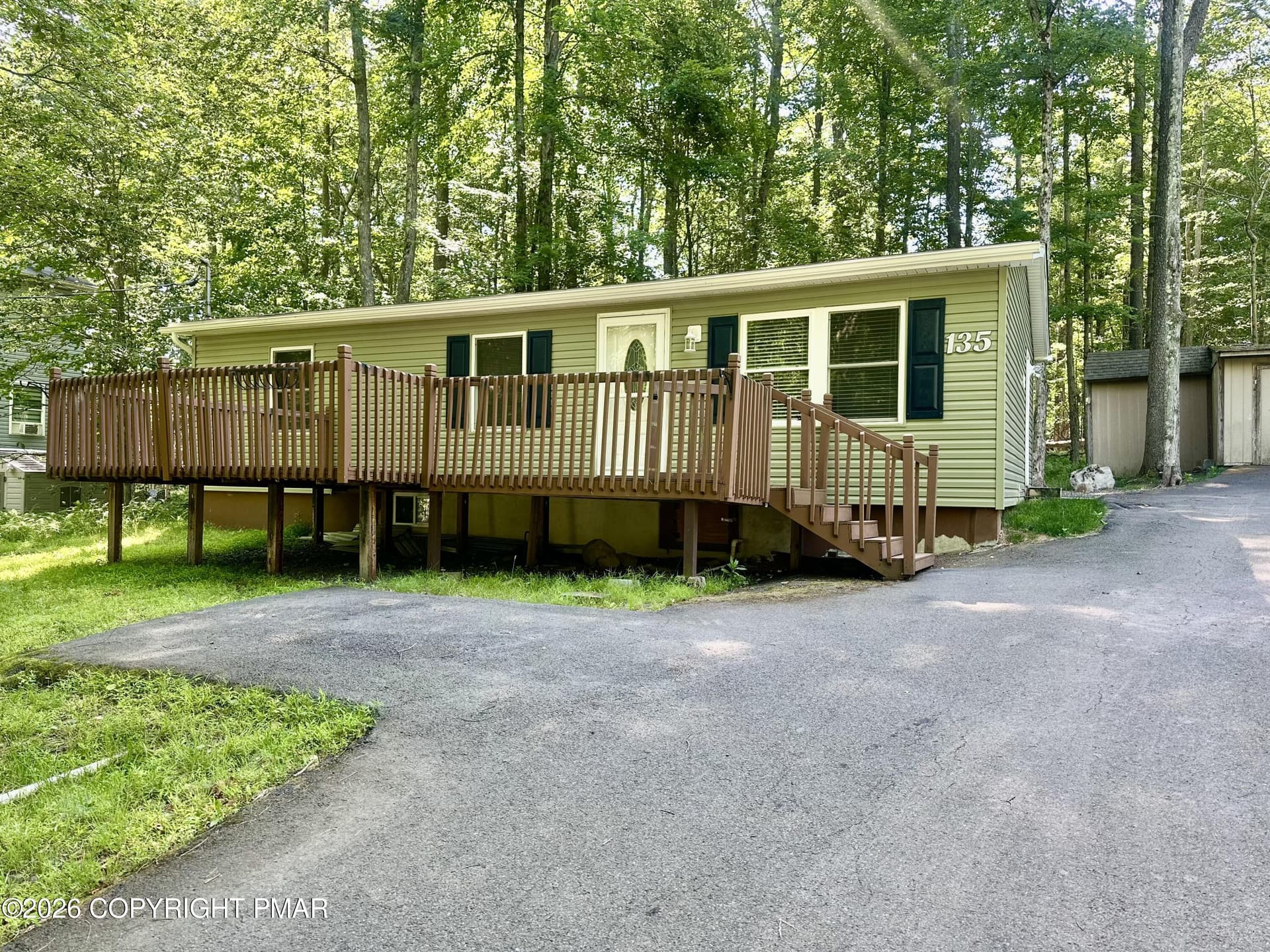 135 Osway 2 - 135 Oswayo Drive, Pocono Lake, PA 18347
