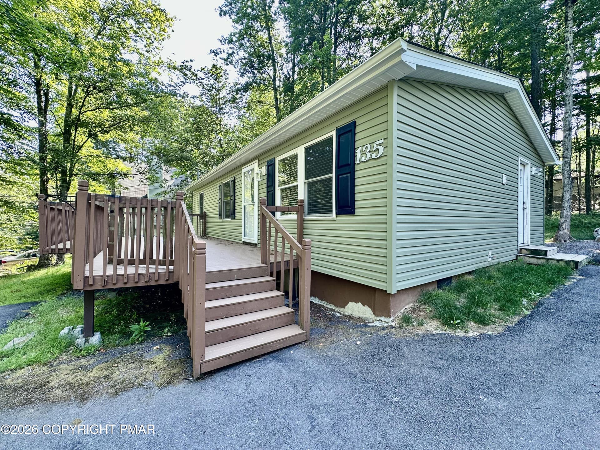 135 Oswayo 3 - 135 Oswayo Drive, Pocono Lake, PA 18347