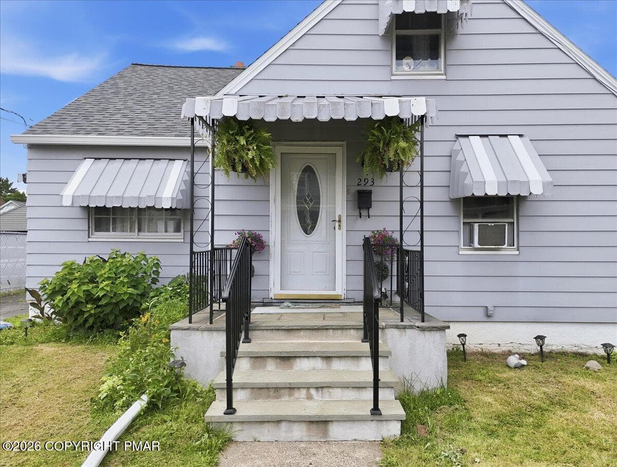 07-054_dji_fly_20260630_124322_0369_1782 - 293 Lyndwood Avenue, Hanover Township, PA 18706, Hanover Township