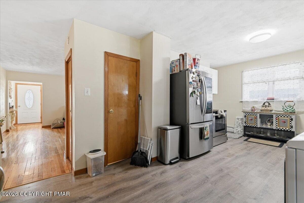 Kitchen - 293 Lyndwood Avenue, Hanover Township, PA 18706, Hanover Township