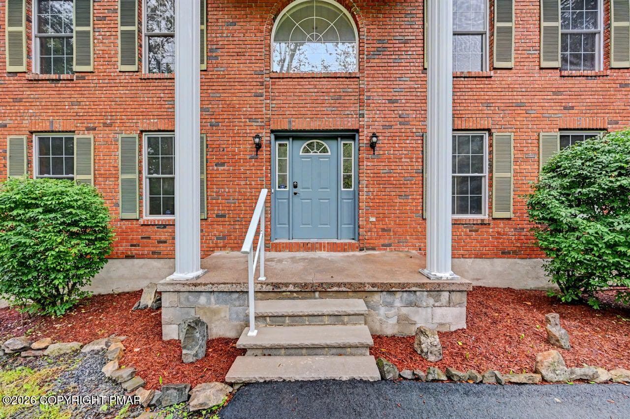 Front Sidewalk To Entry - 564 Cayuga Drive, Tobyhanna, PA 18466