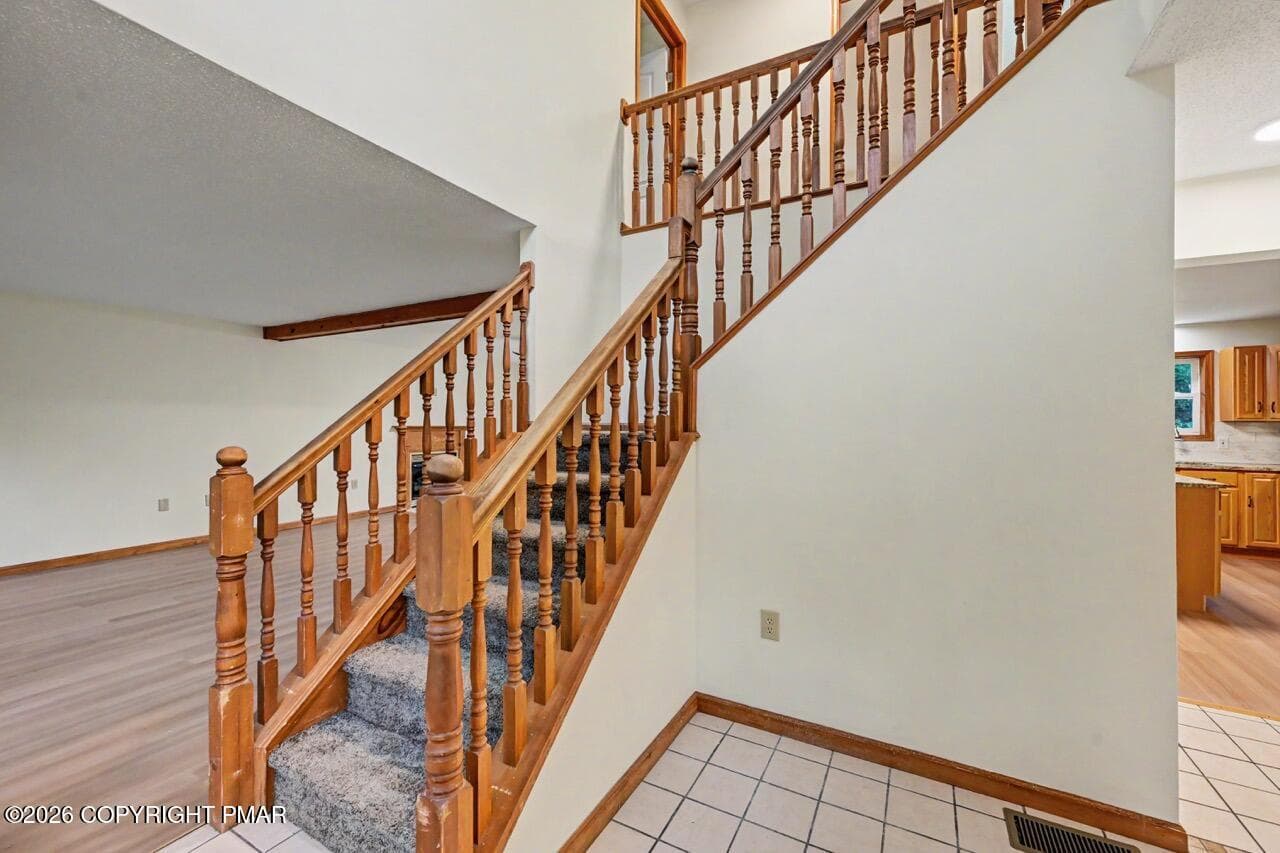 Tiled Entry To Living Room & Hall - 564 Cayuga Drive, Tobyhanna, PA 18466