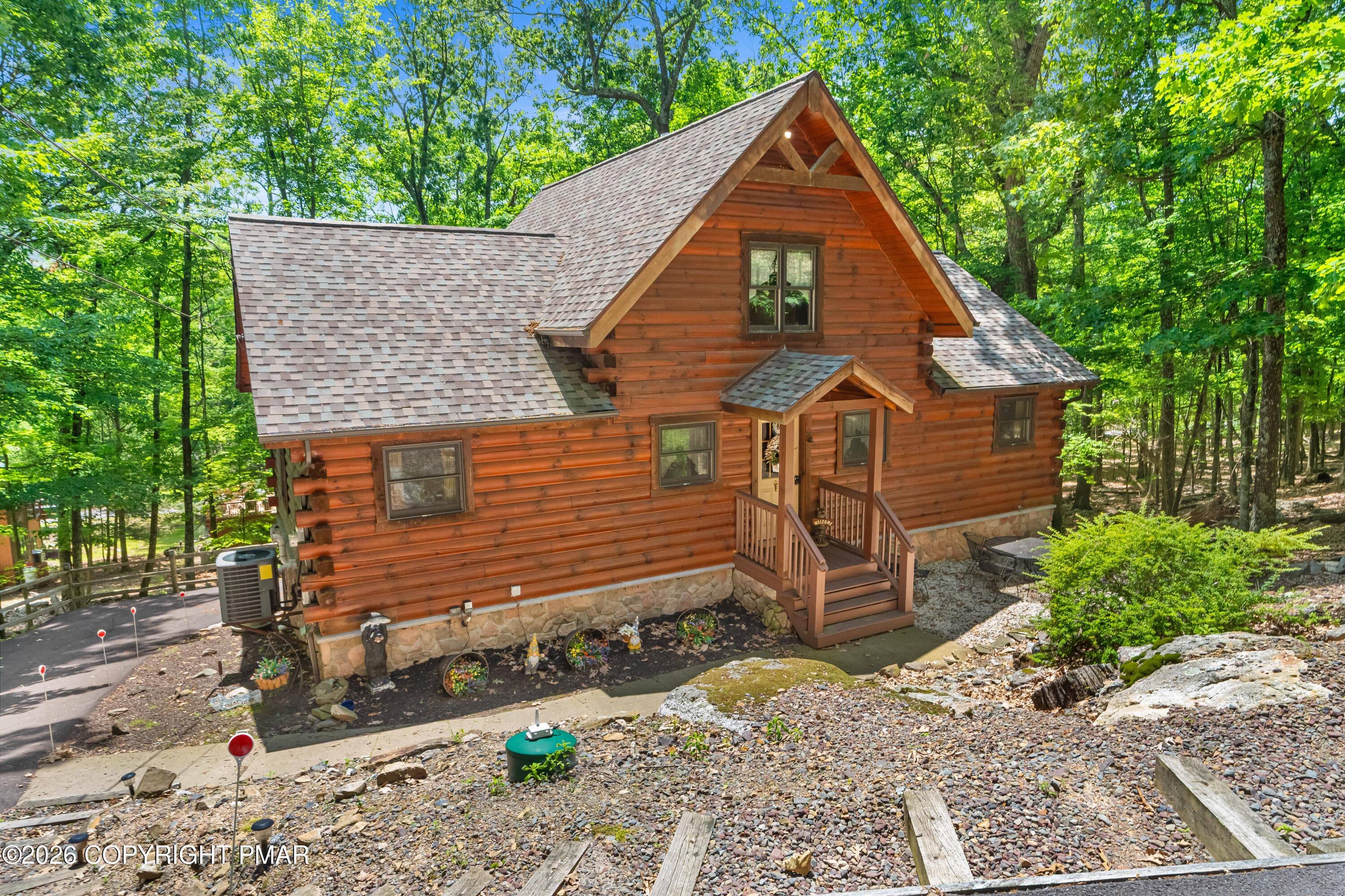 _DJF7147 - 150 N Iroquois Circle, Hazleton, PA 18202