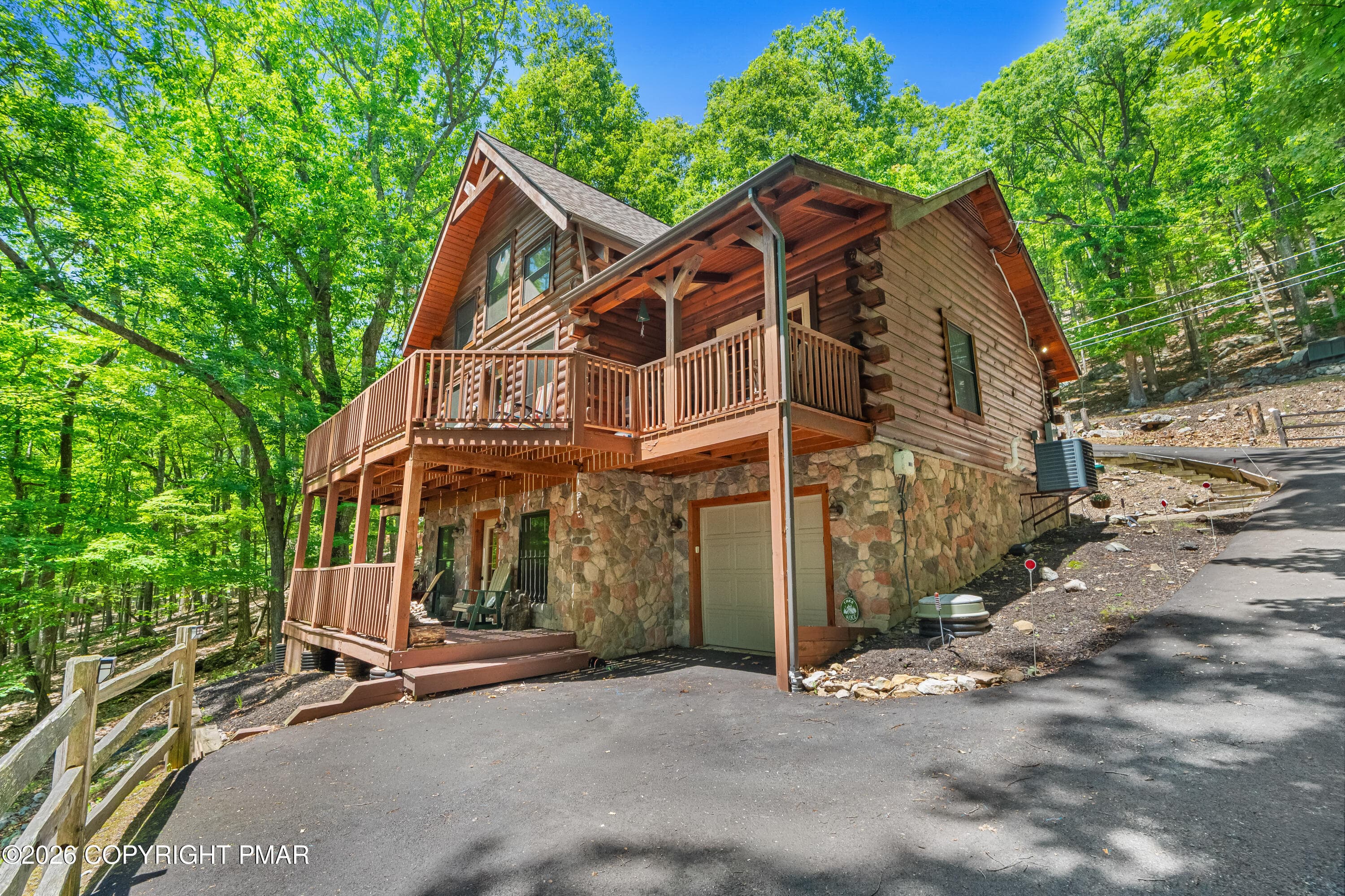 _DJF7126 - 150 N Iroquois Circle, Hazleton, PA 18202