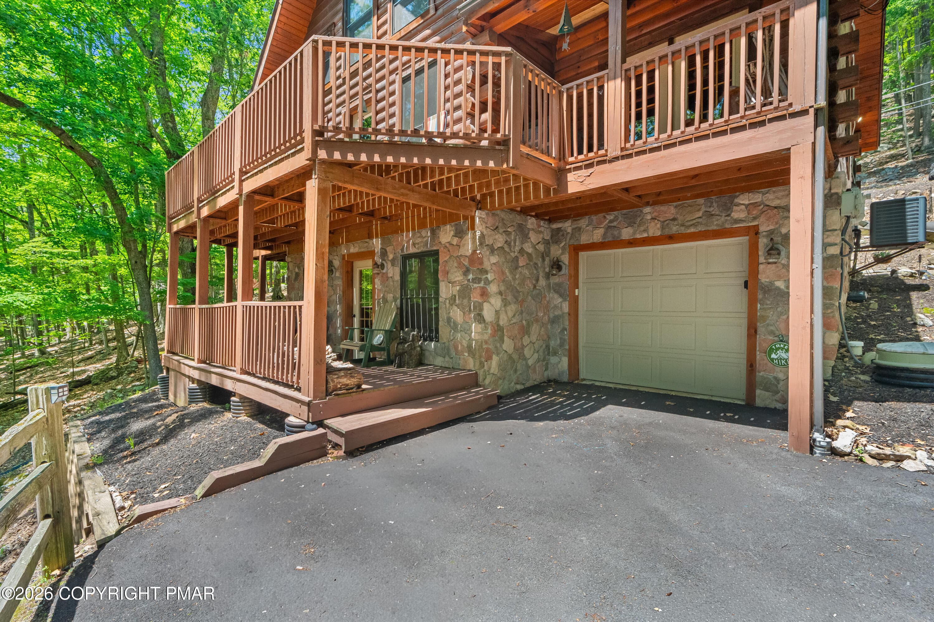 _DJF7120 - 150 N Iroquois Circle, Hazleton, PA 18202