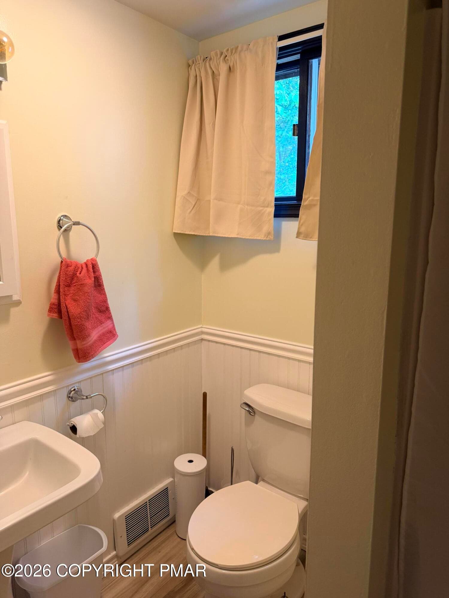 Primary Bath - 32 Shawnee Trail, Albrightsville, PA 18210, Albrightsville
