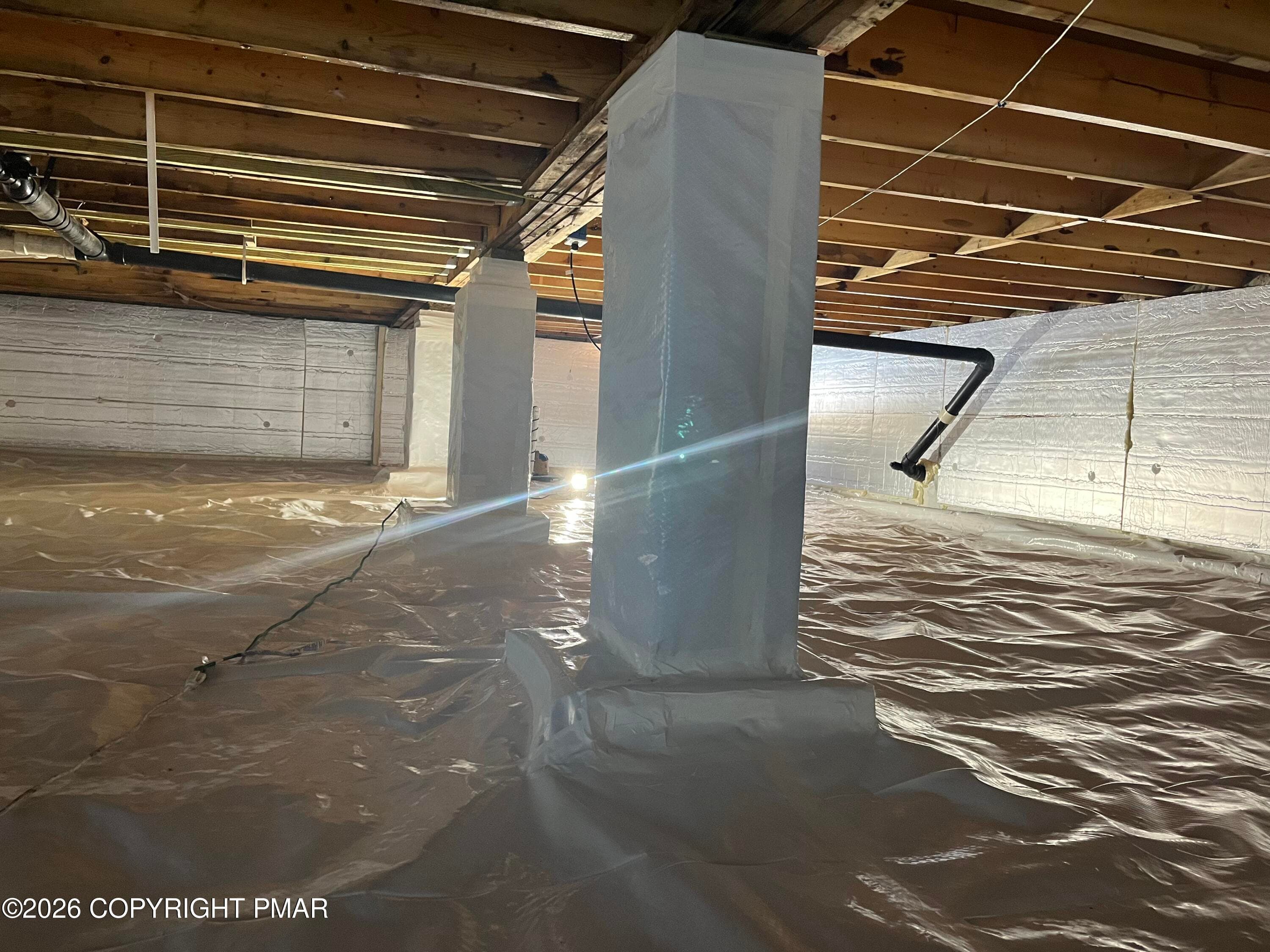 Crawl Space - 32 Shawnee Trail, Albrightsville, PA 18210, Albrightsville