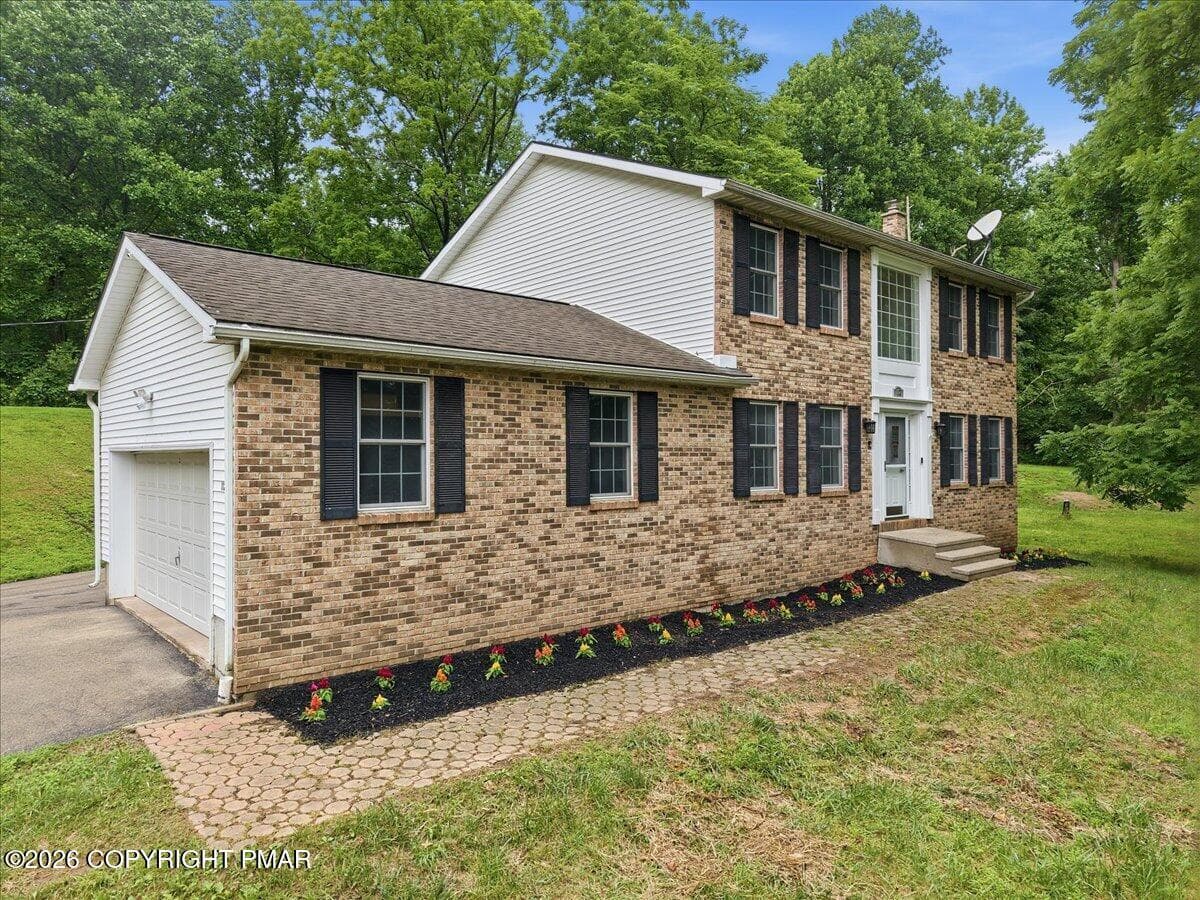 Welcome to 112 Red Cherry Ln - 112 Red Cherry Lane, Stroudsburg, PA 18360, Stroudsburg