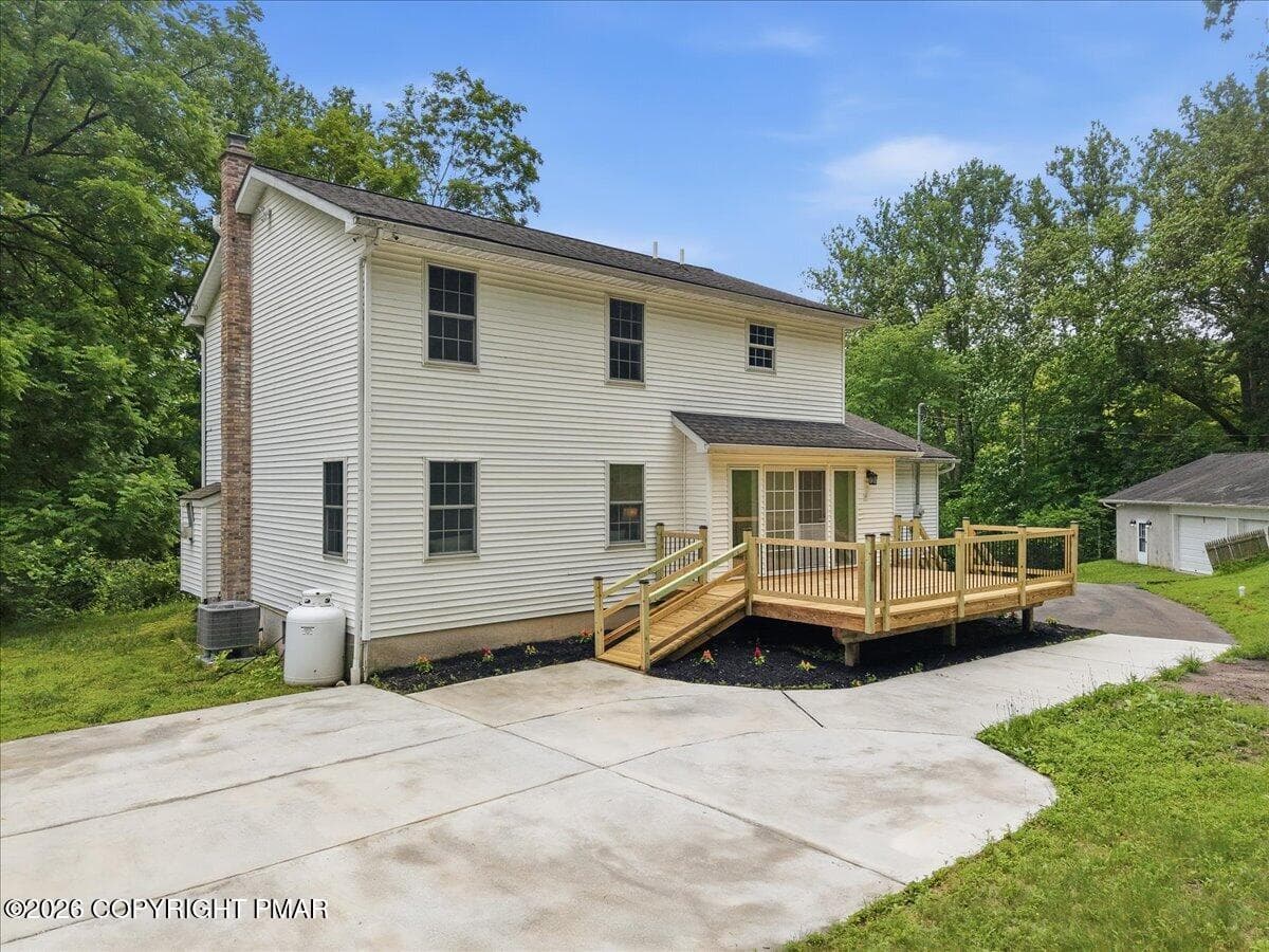 Welcome to 112 Red Cherry Ln - 112 Red Cherry Lane, Stroudsburg, PA 18360, Stroudsburg