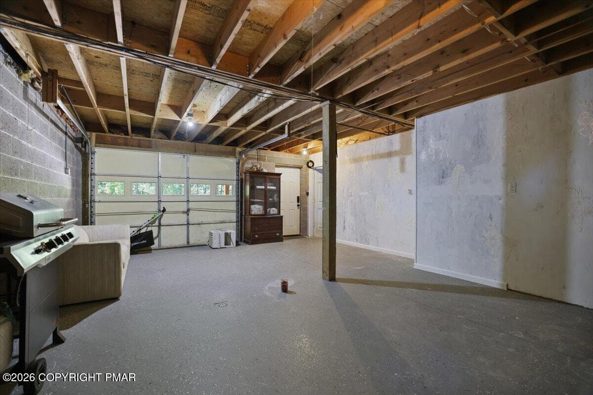 33-Garage - 30 Juniper Way, Hawley, PA 18428, Hawley