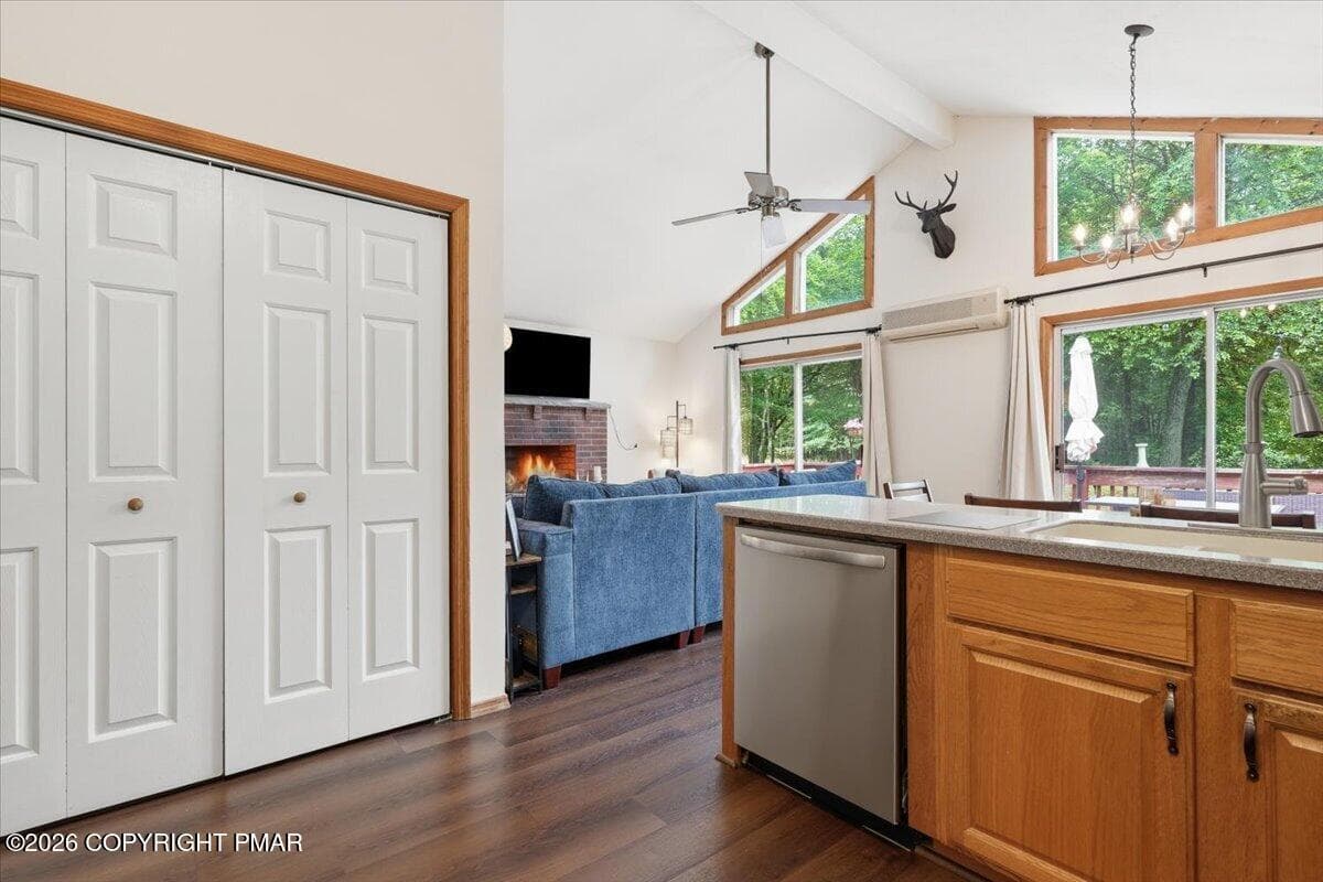 Kitchen - 10 Lenape Trail, Albrightsville, PA 18210, Albrightsville