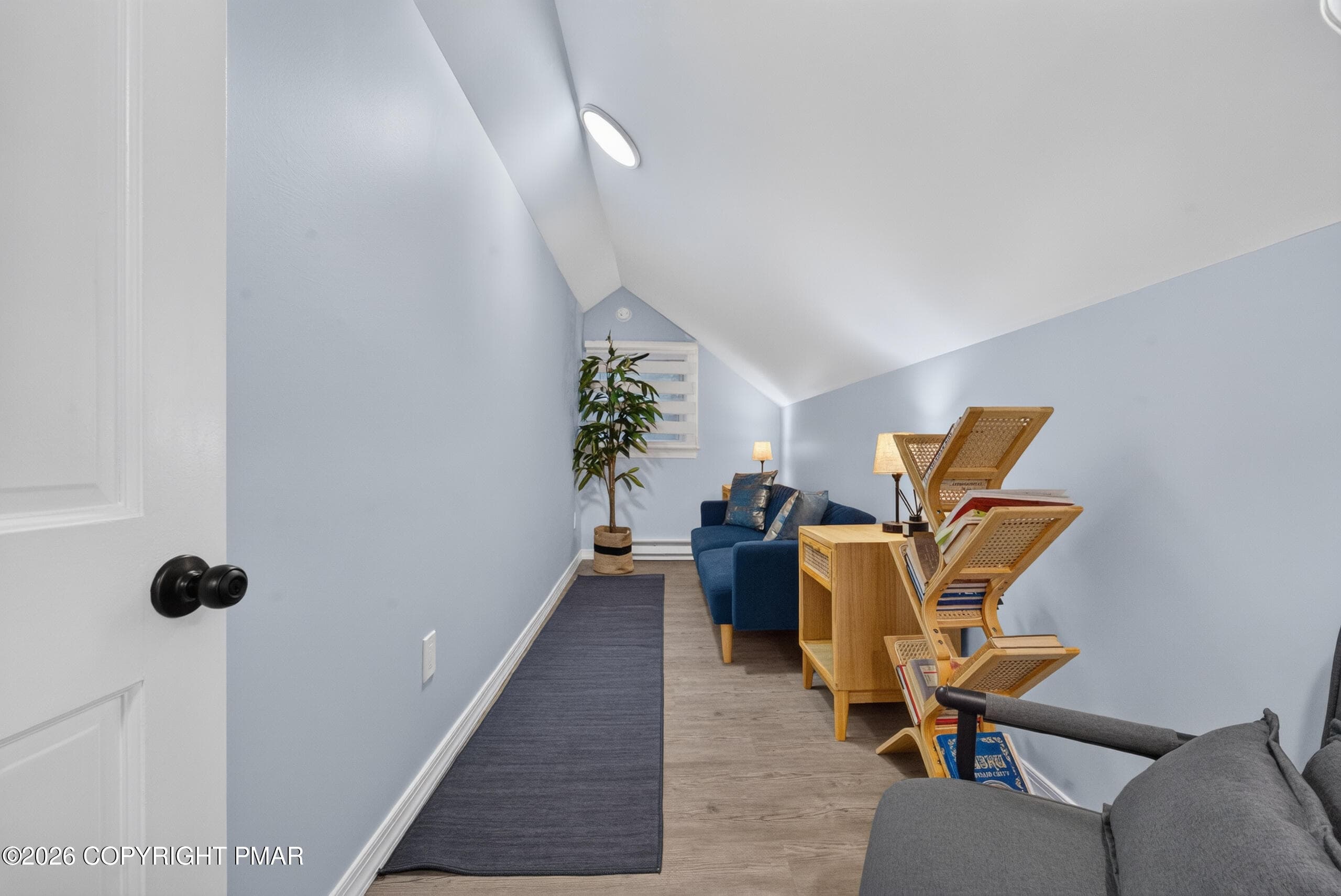 Den Bonus Room - 457 Mountain Road, Albrightsville, PA 18210, Albrightsville