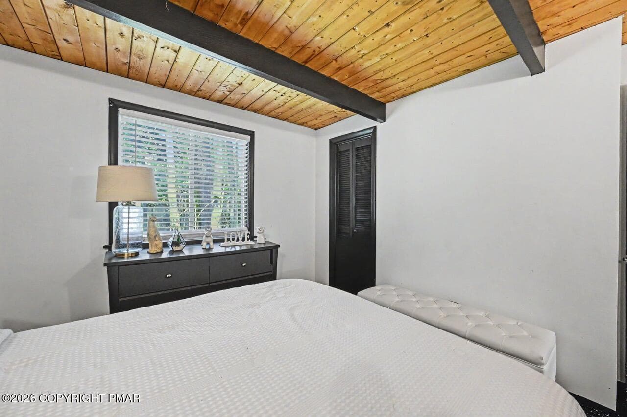 1st Floor Bedroom w/ Backyard View - 1717 Rolling Hills Drive, Tobyhanna, PA 18466, Tobyhanna