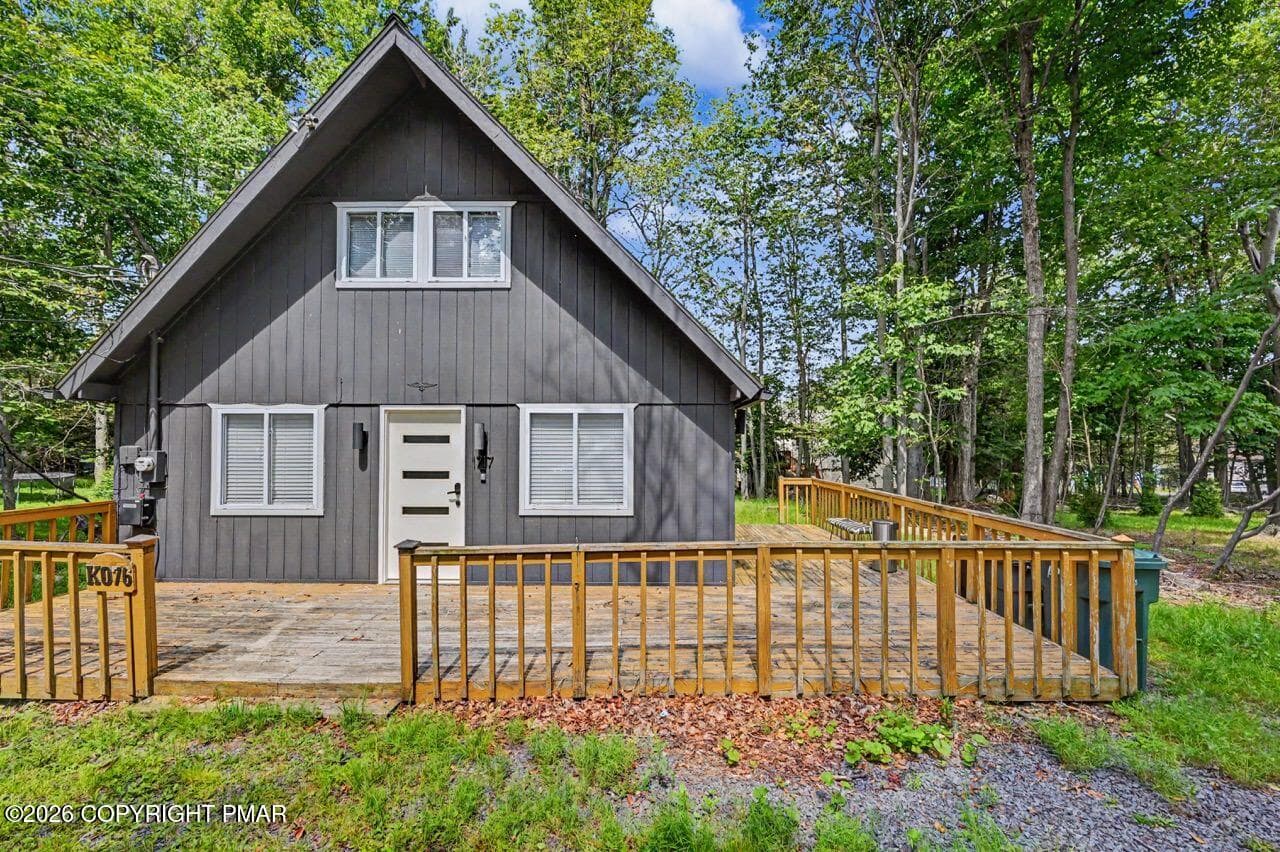 Front View - 1717 Rolling Hills Drive, Tobyhanna, PA 18466, Tobyhanna