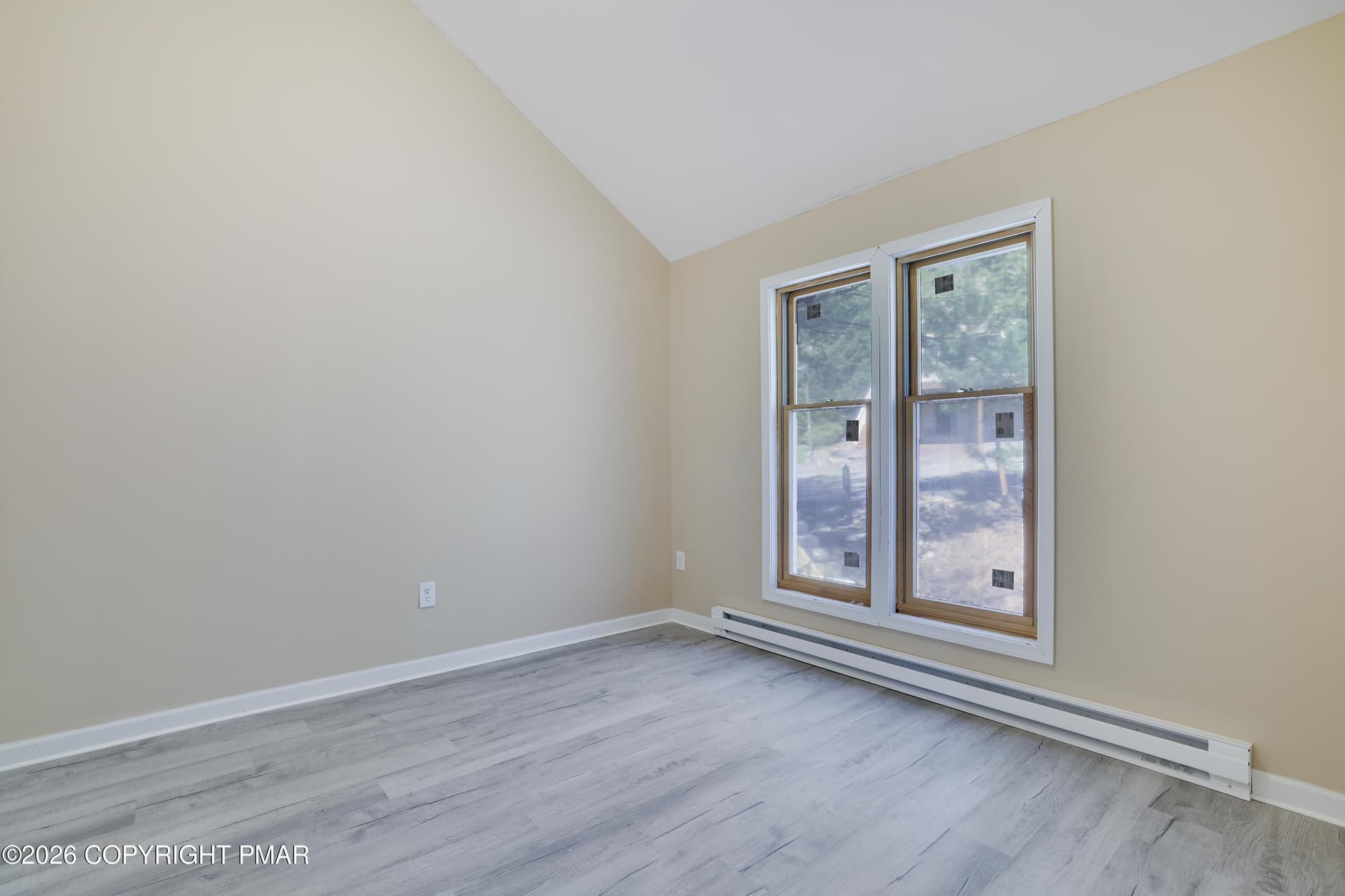 HI4 - 417 Hickory Drive, Tannersville, PA 18372