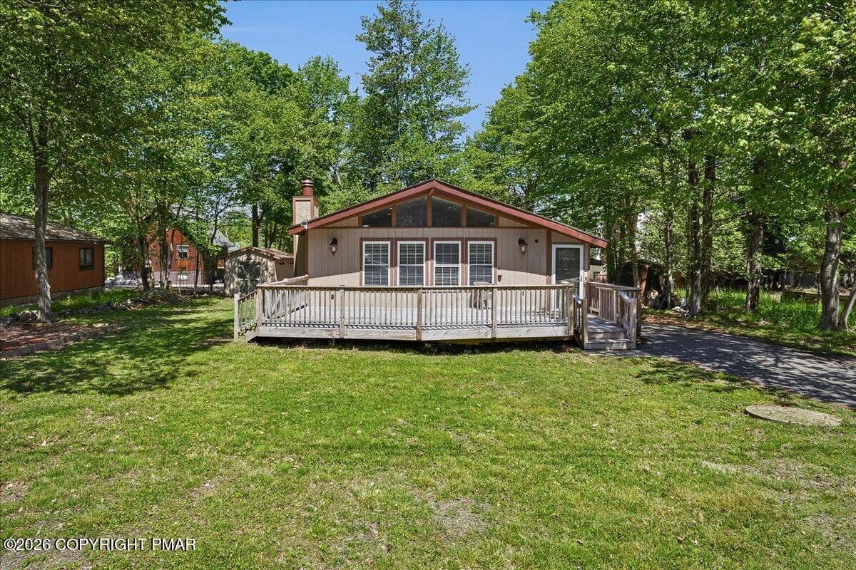 Welcome! - 1739 Rolling Hills Drive, Tobyhanna, PA 18466