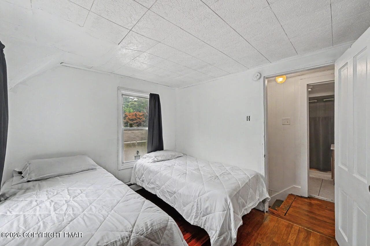 98 Fairview Ave 38 Large - 98 Fairview Avenue, Mount Pocono, PA 18344, Mount Pocono