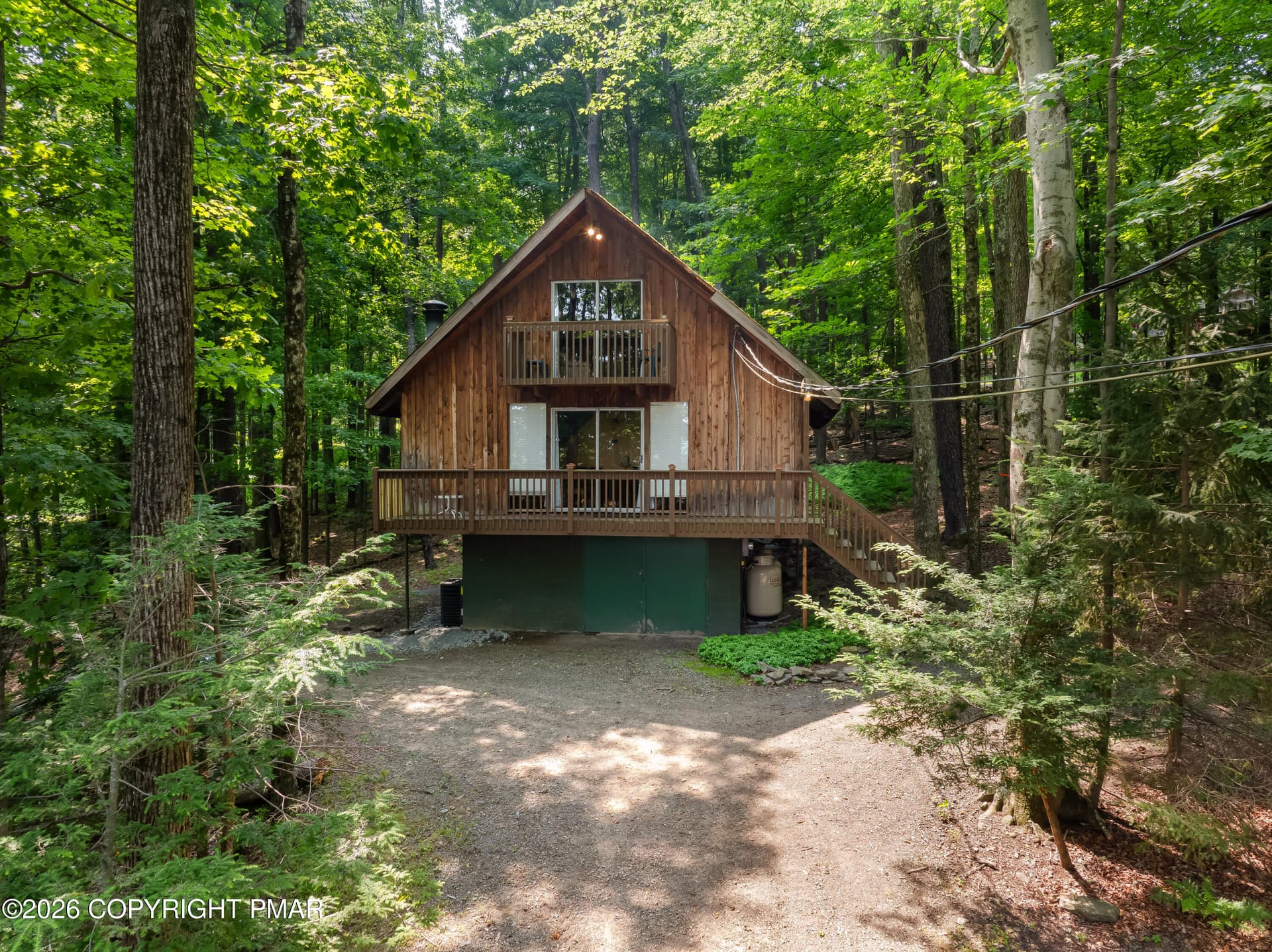 966 Rt 507, Greentown, PA 18426