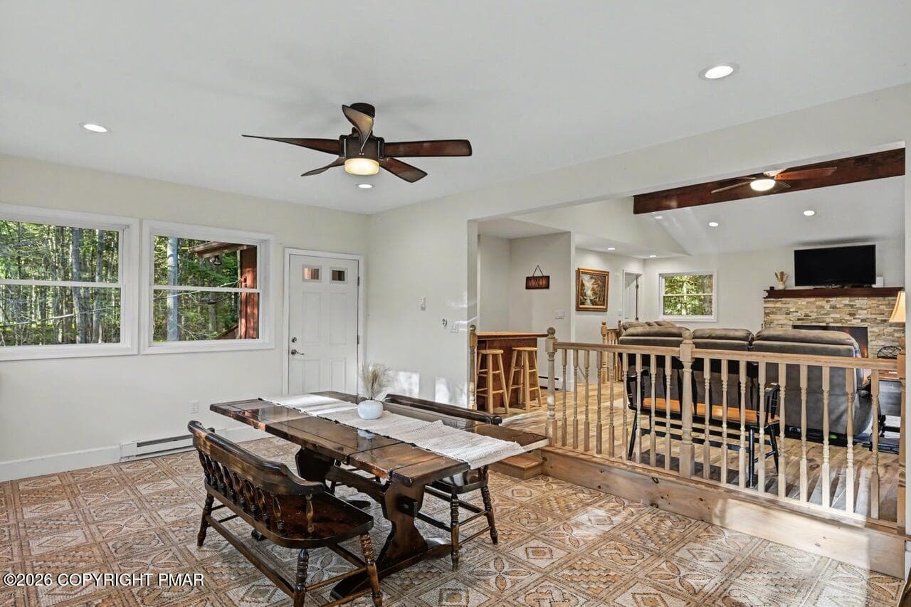 Dining - 5215 Pioneer Trail, Pocono Pines, PA 18350