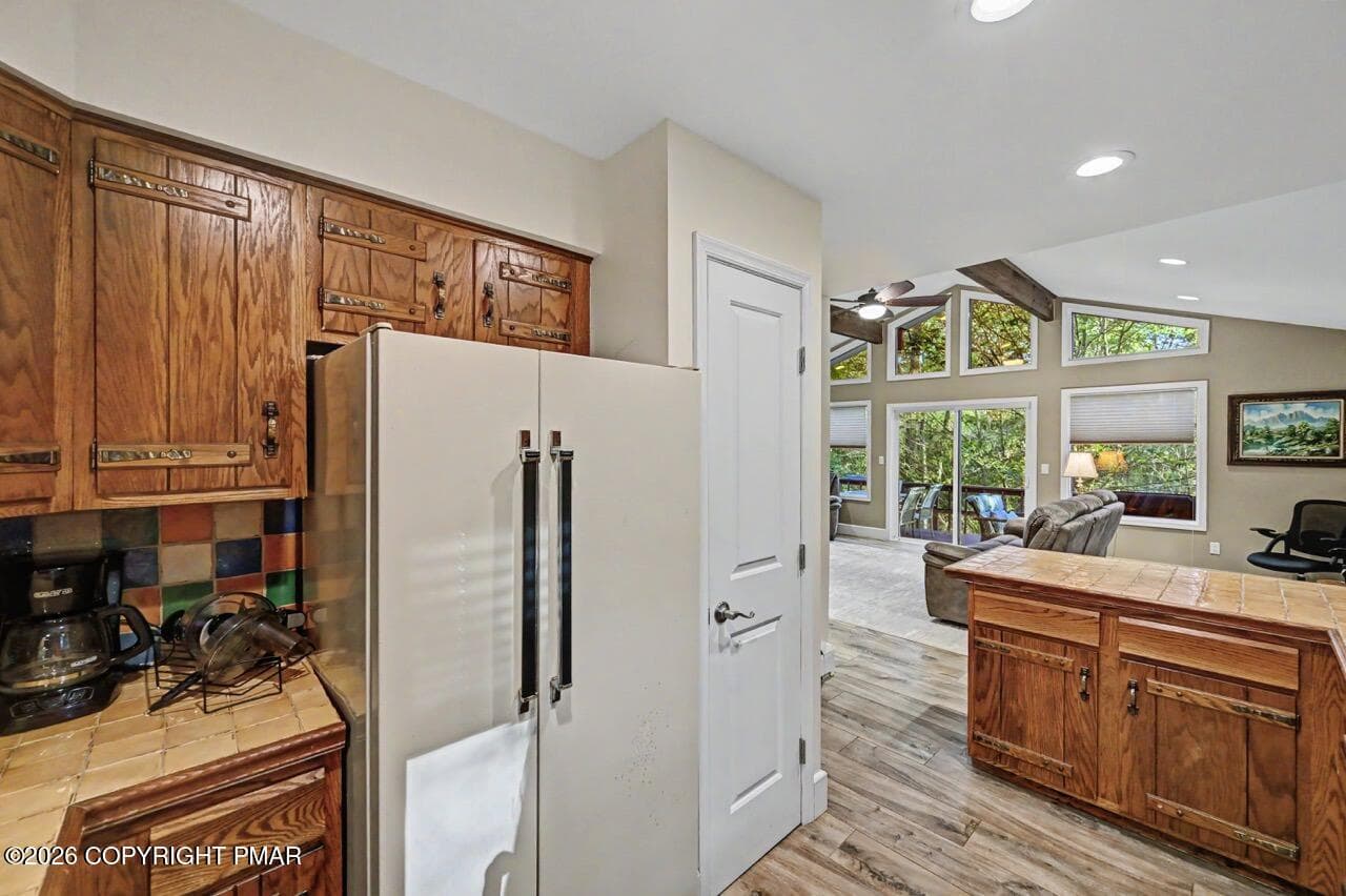 Kitchen - 5215 Pioneer Trail, Pocono Pines, PA 18350