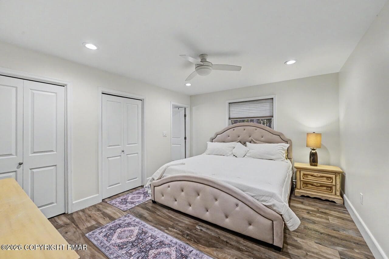 Primary Suite - 5215 Pioneer Trail, Pocono Pines, PA 18350