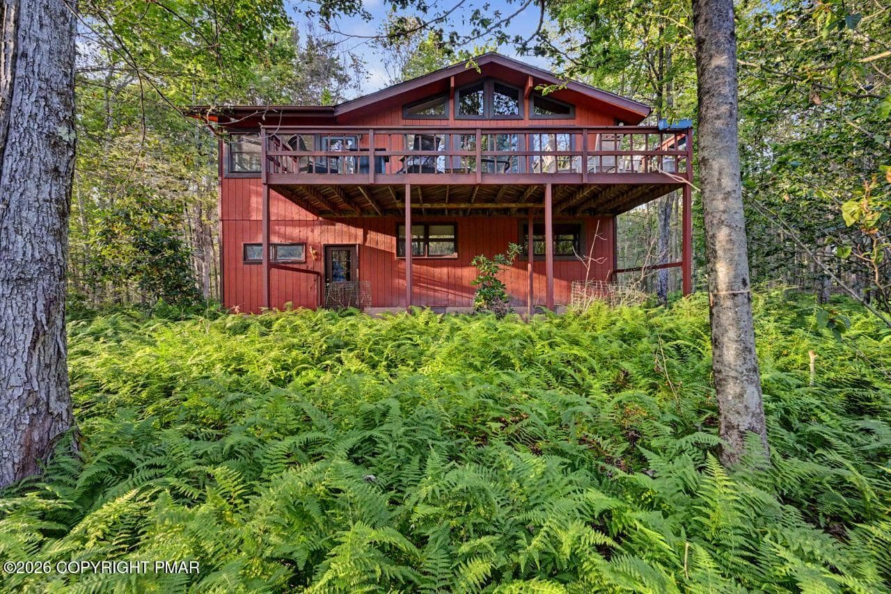 Setting - 5215 Pioneer Trail, Pocono Pines, PA 18350