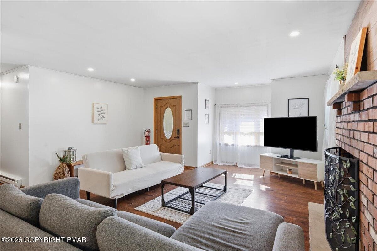 Living Room - 1100 Blackberry Road, Pocono Lake, PA 18347, Pocono Lake