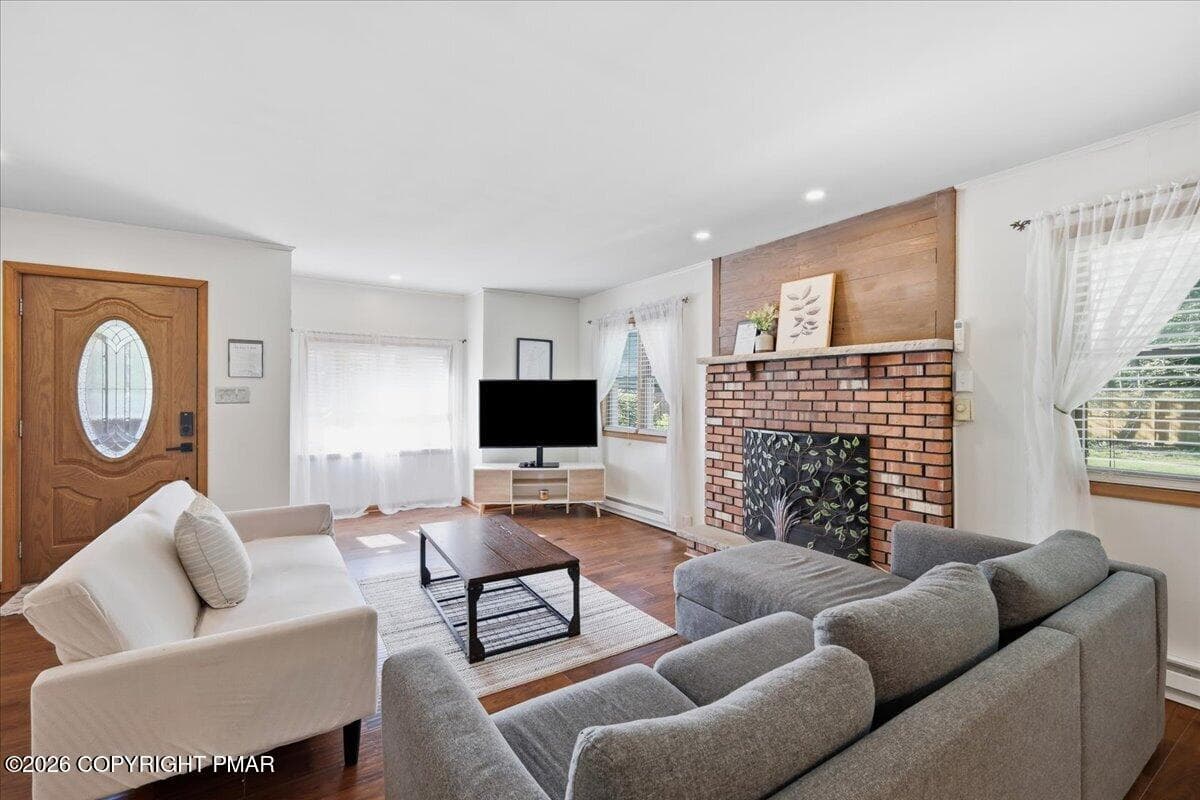 Living Room - 1100 Blackberry Road, Pocono Lake, PA 18347, Pocono Lake